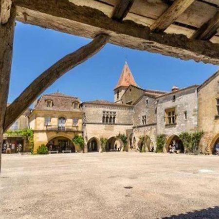 Maison Medievale Climatisee Avec Jardin Monpazier Exterior foto