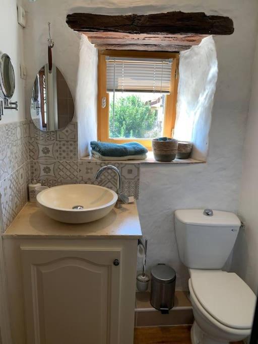 Maison Medievale Climatisee Avec Jardin Monpazier Exterior foto